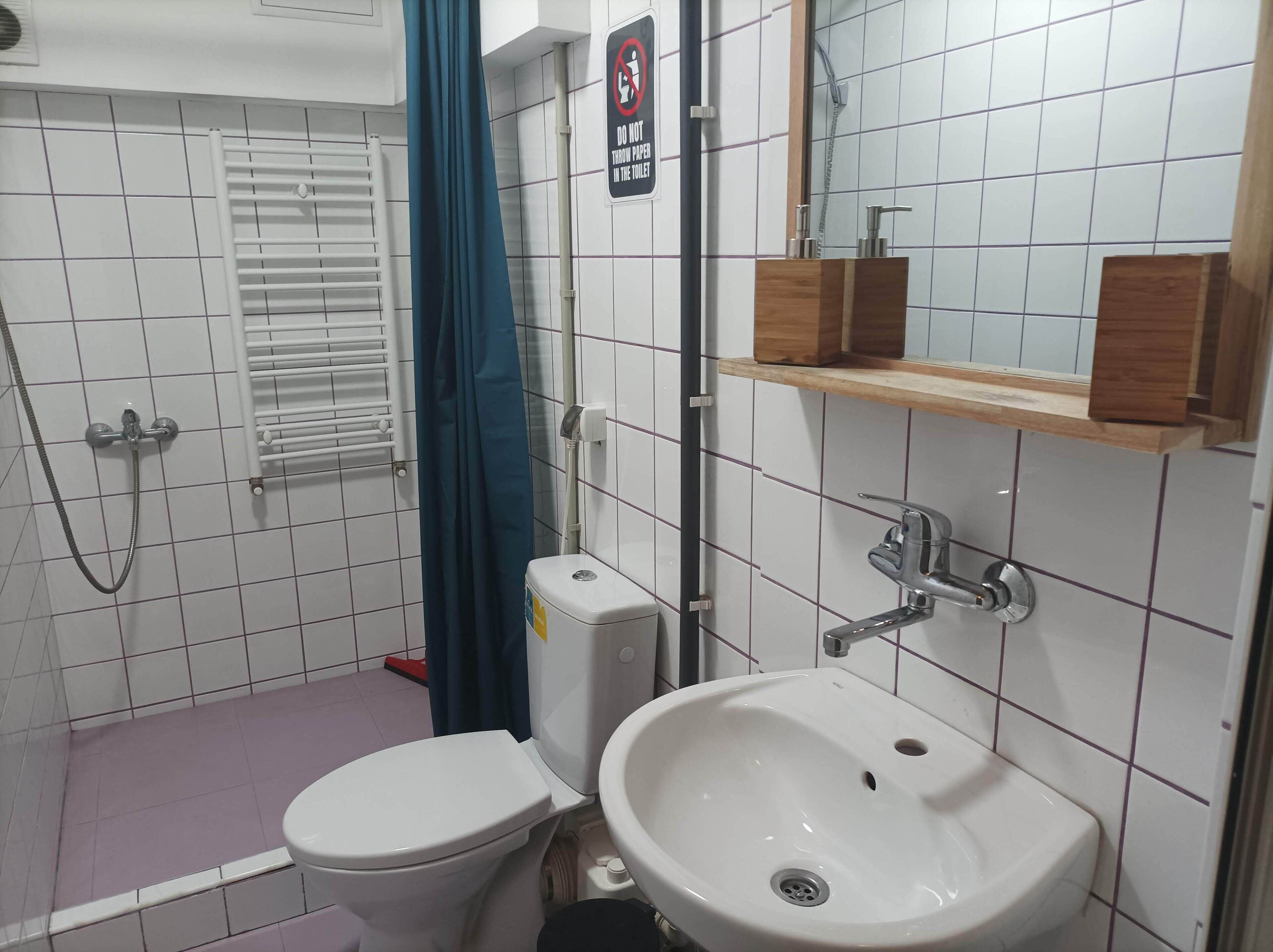 classic quadruple room | bathroom | shower, hair dryer, towels