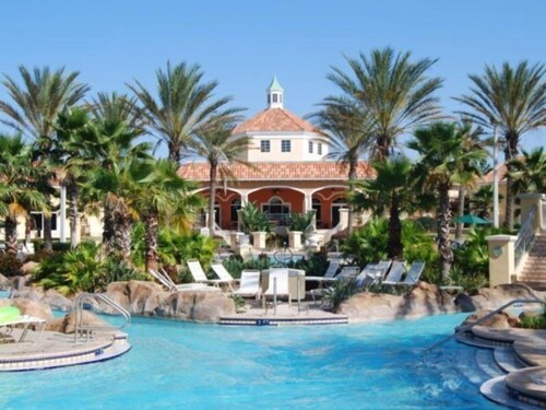 Regal Palms Spa & Resort