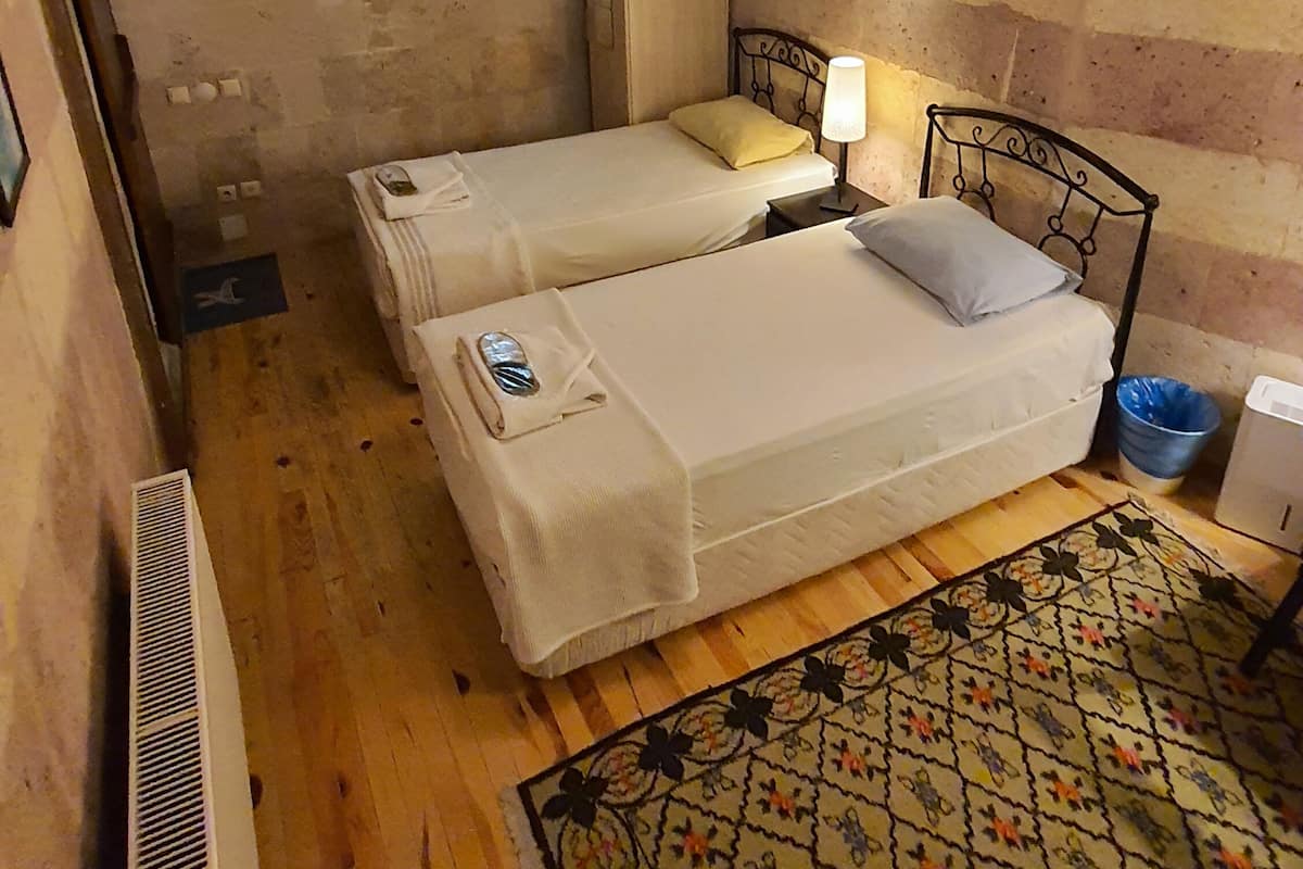 Individually decorated, individually furnished, soundproofing