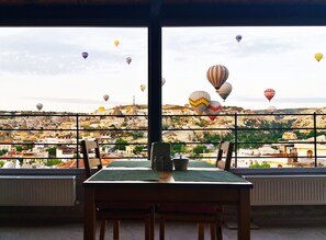 숙박 시설의 전망