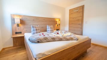 Apartment (Karwendel) | Kostenlose Babybetten, kostenloses WLAN, Bettwäsche