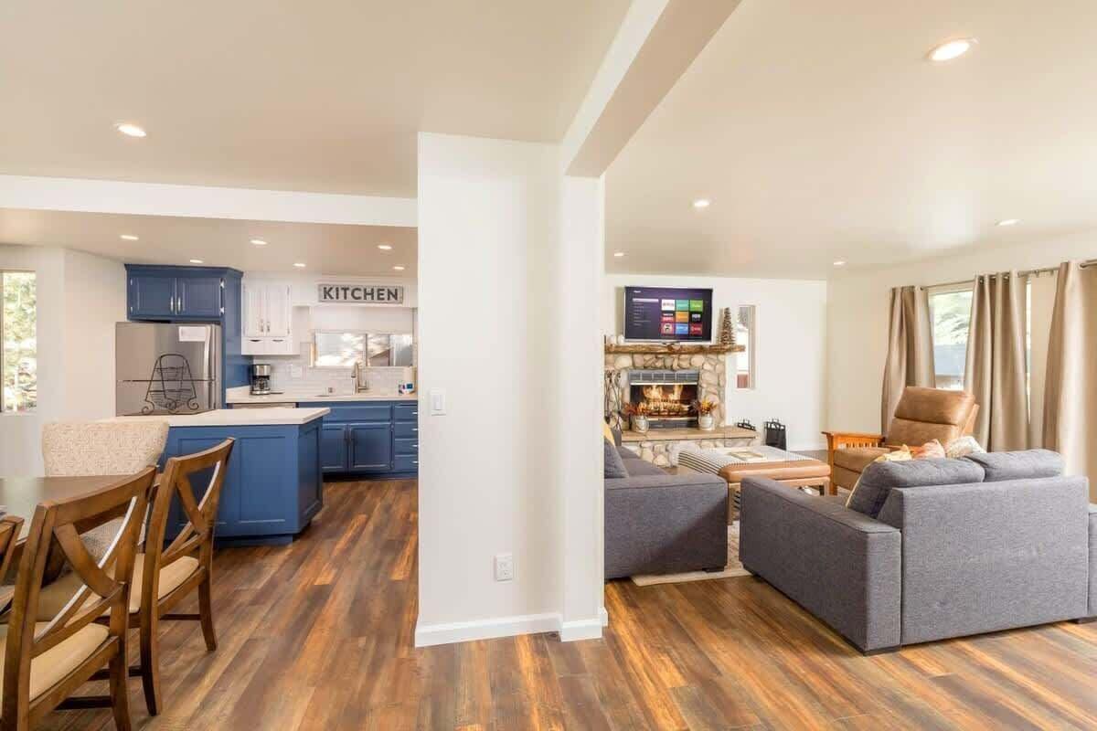 Télévision, cheminée, jeux vidéo, Netflix