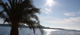 Second Floor apartment with approx. 40m ² air conditioning, balcony, panoramic sea view