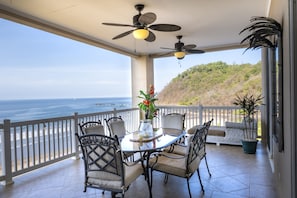 Huge terrace with the best views in Jaco, electric grill, loungers