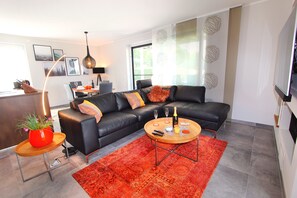 Tv, pejs, videospil, dvd-afspiller