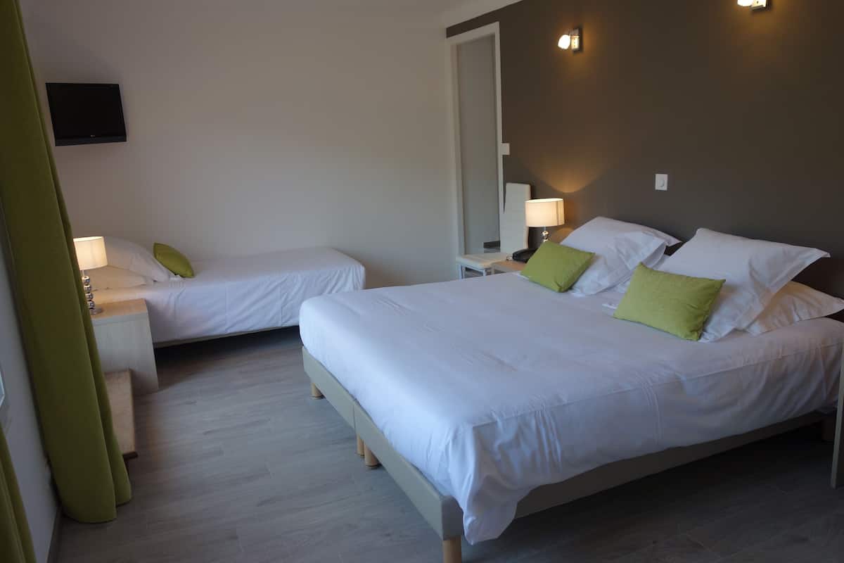 Superior Triple Room, Terrace