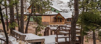 Fall is beautiful in the mountains----make your reservation now!