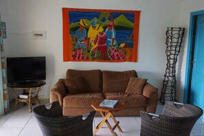 TV, books