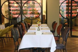 Breakfast served -  Hotel Europe (Tbilisi)