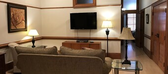 Historic Downtown Clock Tower Visualizza Condo-2 Bedroom