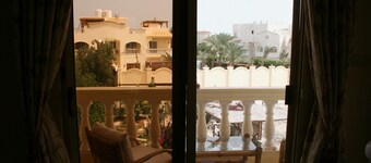 Kaunis, perheomisteinen kattohuoneisto, josta on näköala Punaisellemerelle. hurghada