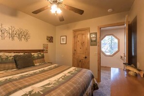 3 bedrooms, iron/ironing board, travel crib, WiFi