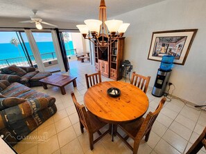 Dining - Sonoran Spa W308 - 2 BR Next to the Pool, High Speed Wi-Fi - Beachfront Upper Floor Luxury Condo (Puerto Peñasco)
