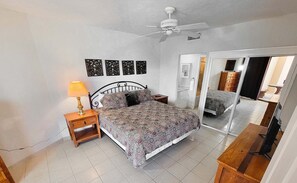 2 bedrooms, Internet, bed sheets, wheelchair access - Sonoran Spa W308 - 2 BR Next to the Pool, High Speed Wi-Fi - Beachfront Upper Floor Luxury Condo (Puerto Peñasco)