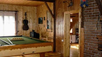 Comfort Cottage, 4 Bedrooms | Room amenity