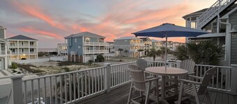 Paradise Found Pvt Pool , 3 Kings, Linens & Golf Cart inc for weekly stays. 