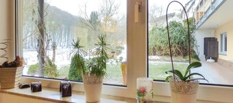 Amazing apartment in Zweifelscheid