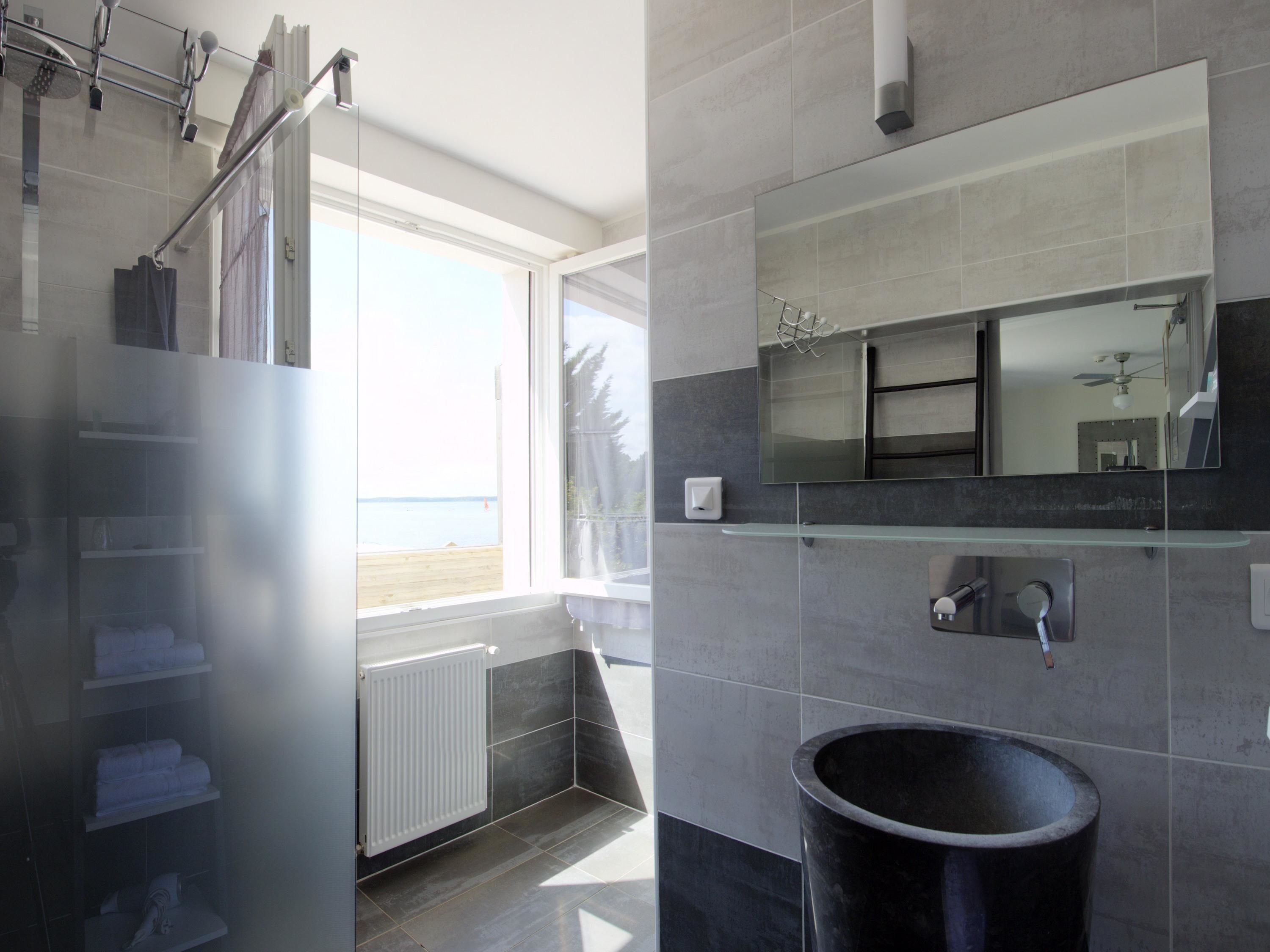 特色装修、特色家居、隔音、免费 WiFi