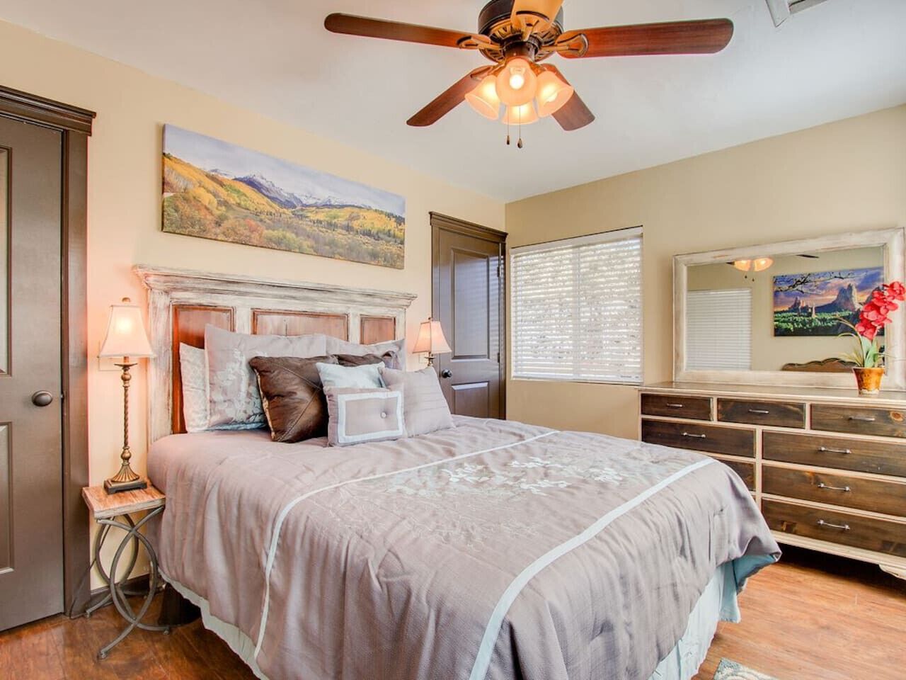 Desk, iron/ironing board, travel crib, WiFi