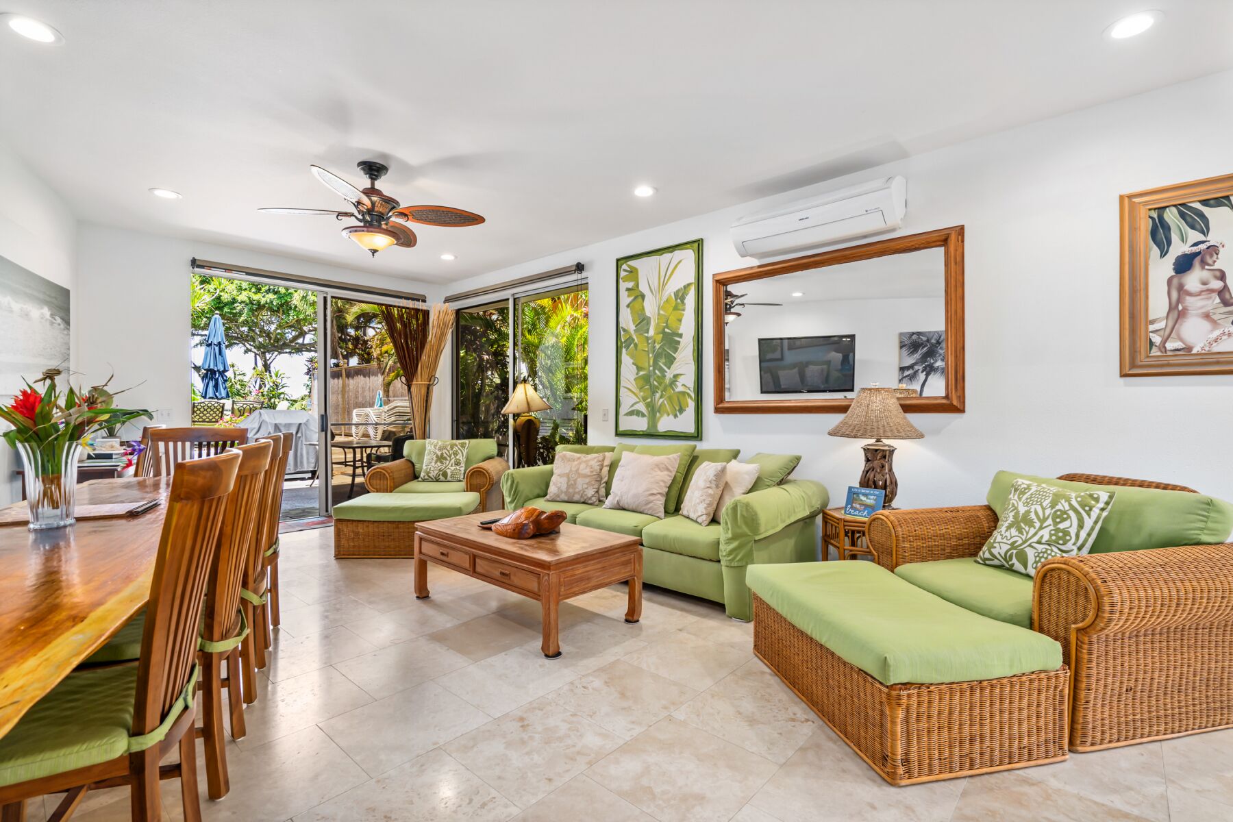 Rare, Gated, Private Beachfront Home! Private Pool, 6 Beds  6 Baths - Kihei, HI