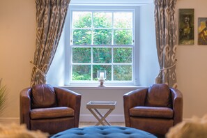 Interior - Fantastic Georgian garden flat in the heart of the city center  (Edinburgh)