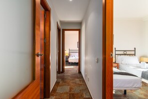 3 Schlafzimmer, Bügeleisen/Bügelbrett, kostenloses WLAN, Bettwäsche