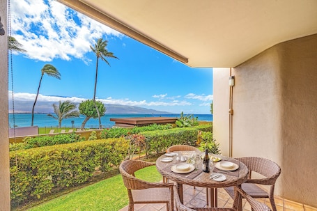 Outdoor dining. OCEANFRONT Spectacular 60 ft to the water, Recently Re-modeled! HDTV,WiFi,AC