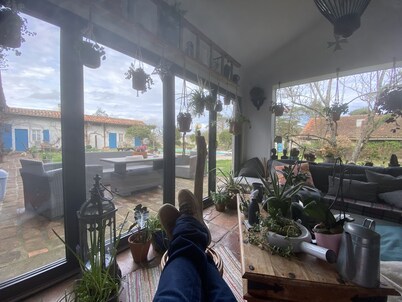 Beautiful Landaise Farmhouse, large gardens with pool