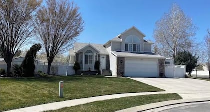 ***Utah’s Utopia***