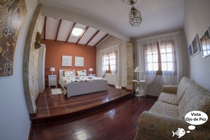 4 chambres, bureau, fer et planche à repasser, Wi-Fi