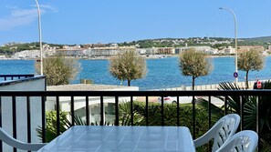 Outdoor dining - APARTMENT PASSEIG DEL MAR 01 (L'Escala)
