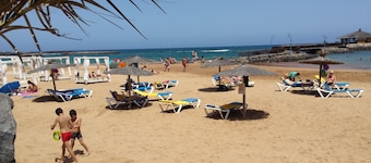 Hermosa villa con acceso a la piscina, Wifi, cerca de la playa, hoteles, golf y ciudad