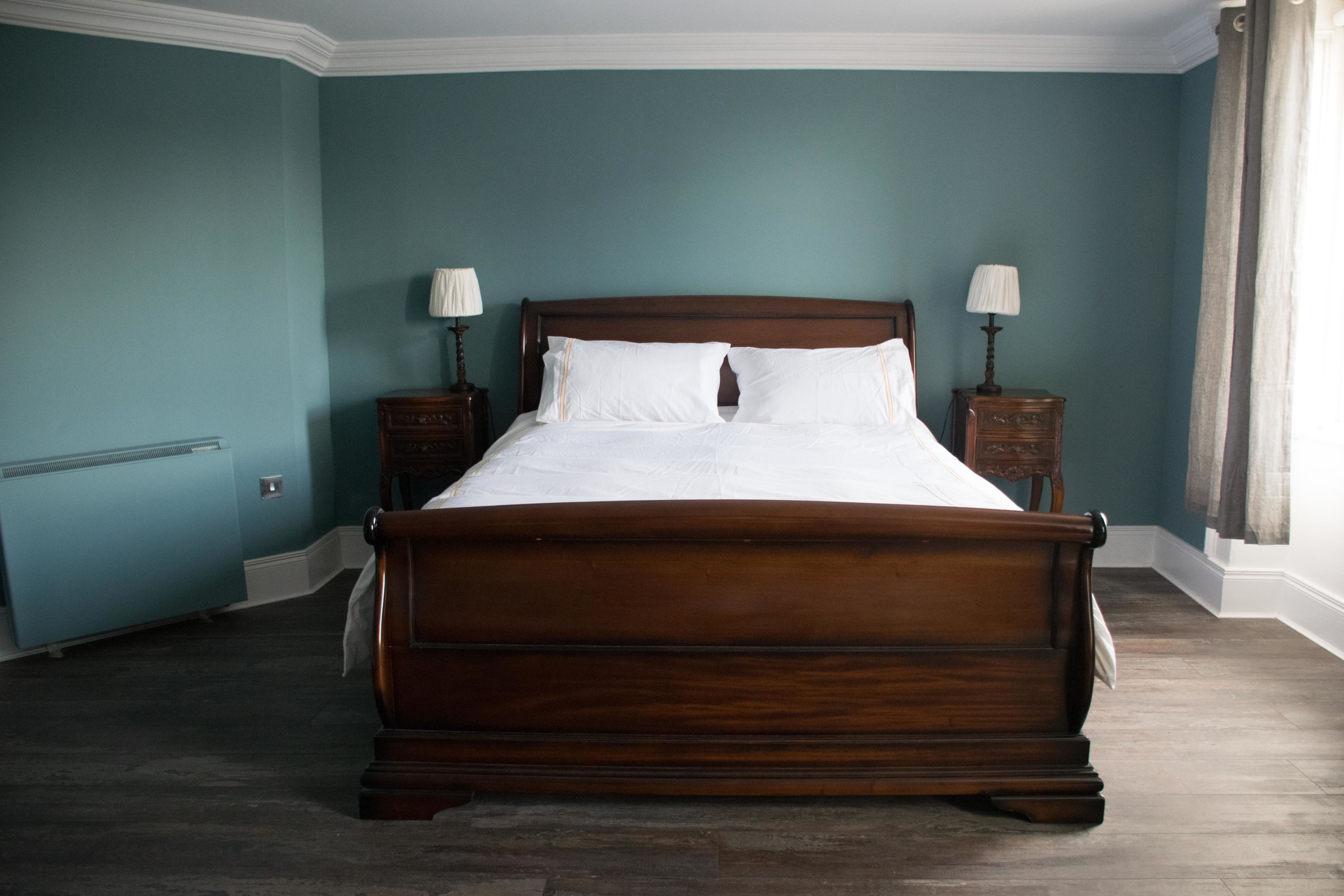 deluxe double room, 1 bedroom, private bathroom, city view | minibar, desk, free wifi