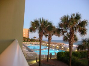 Piscine extérieure, piscine chauffée