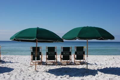 WOW - SOME SUMMER DATES AVAILABLE  BEACH SERVICE - CLEAN - OCEANFRONT - AMAZING