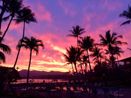 Beautiful Lae Nani Unit 112 Oceanfront One Bedroom Condo Coconut Coast Wailua. 