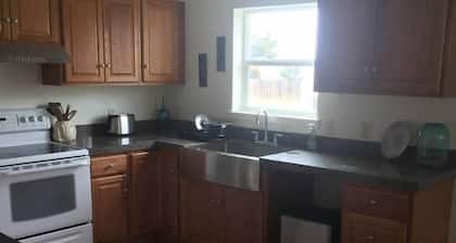 Trade Winds #1 Near The Beach