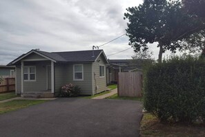 Exterior - Trade Winds #1 Near The Beach (Crescent City)