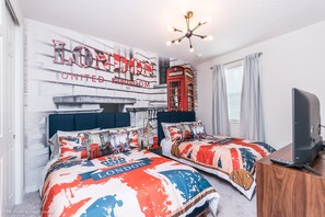 9 bedrooms, iron/ironing board, WiFi, bed sheets