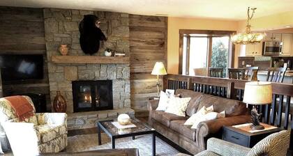 2 BR in Chetola Resort w/ all resort amenities, walk to Main St Blowing Rock