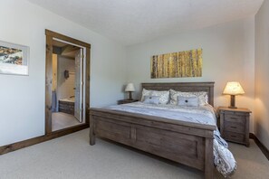2 habitaciones, wifi gratis y ropa de cama 