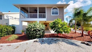 Property grounds - 4851 Estero Blvd. - Spacious Pool Home near Beach (Fort Myers Beach)