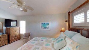 3 bedrooms, iron/ironing board, free WiFi, bed sheets - 4851 Estero Blvd. - Spacious Pool Home near Beach (Fort Myers Beach)
