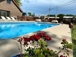 Piscine extérieure, piscine chauffée