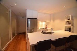 Fridge, microwave, oven, dishwasher