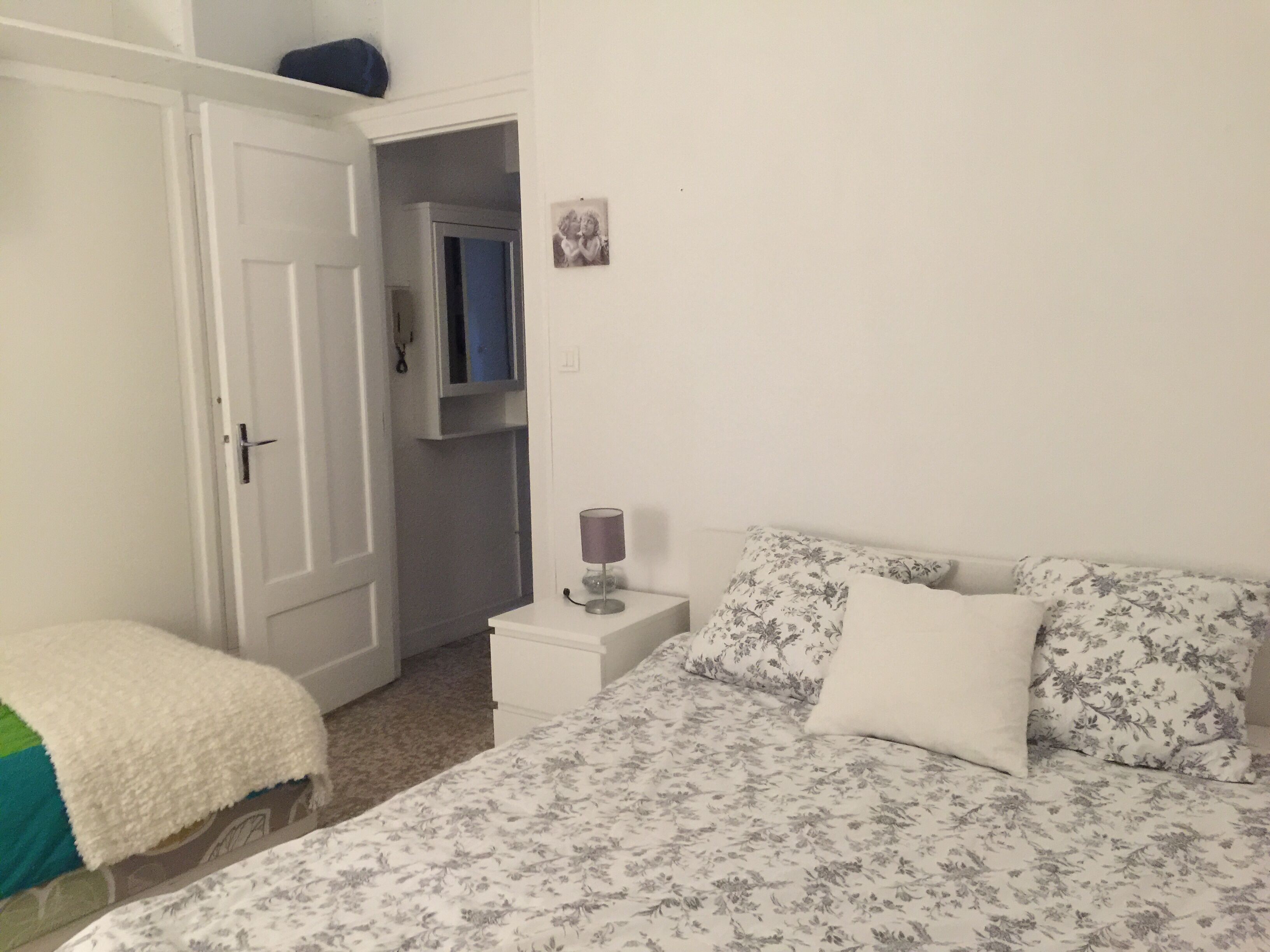 2 soverom, strykejern/-brett, wi-fi (inkludert) og sengetøy