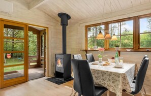 Dining - Nice home in Herning with WiFi (Herning)