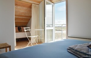 2 bedrooms, free WiFi