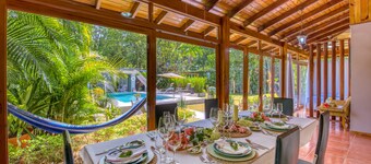 VILLA ARAGON - Private Villa w/Beach Access + Pool