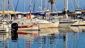 Unclassified image, 2 of 19, button - Seafront studio with private parking - Le Lavandou (Le Lavandou)